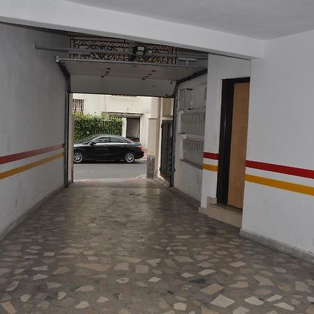 Val Fleuri Apartment With Balcony, Καζαμπλάνκα Εξωτερικό φωτογραφία