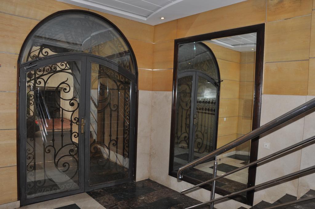 Val Fleuri Apartment With Balcony, Καζαμπλάνκα Εξωτερικό φωτογραφία